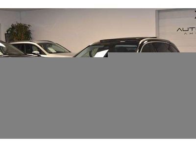 Gebraucht Mercedes C300e 204 PS (150 kW) 2023 Schwarz Kombi