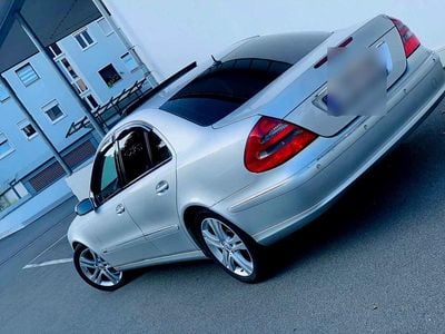 Mercedes E270