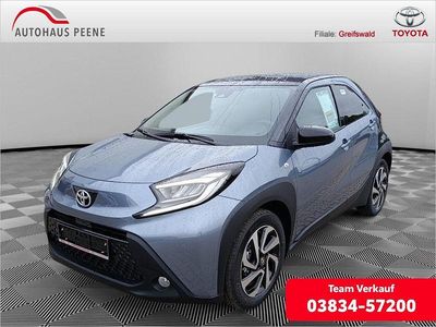 Neu Toyota Aygo X 72 PS (52 kW) 2025 Celestite grey SUV