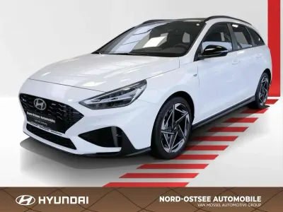 Gebraucht Hyundai i30 N Line 140 PS (102 kW) 2026 Atlas white Kombi