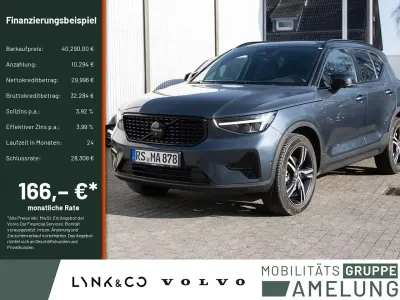 Ny Volvo XC40 Plus 163 HK (119 kW) 2026 Blå SUV