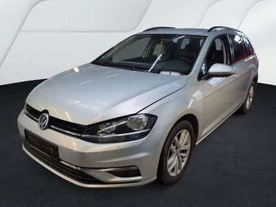 Gebraucht VW Golf VII Comfortline 116 PS (85 kW) 2019 Silber Kombi