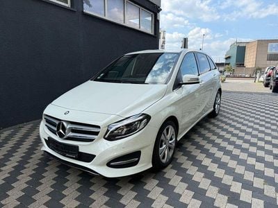 Mercedes B220