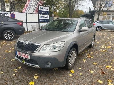 Gebraucht Skoda Octavia Scout 4x4 160 PS (117 kW) 2010 Beige Kombi