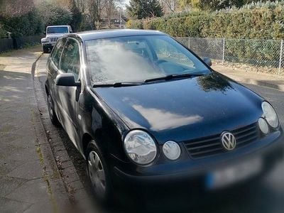 Gebraucht VW Polo Basis 54 PS (39 kW) 2005 Schwarz Kleinwagen