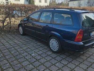 Usata Ford Focus 74 CV (54 kW) 2003 Blu Station wagon