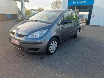 Gebraucht Mitsubishi Colt 64 PS (47 kW) 2005 Andere farben Kleinwagen