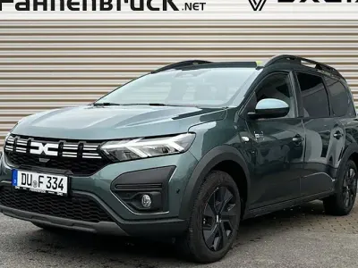 Gebraucht Dacia Jogger Expression 159 PS (116 kW) 2025 Grün Van / Kleinbus