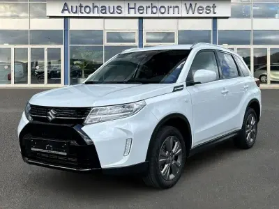Gebraucht Suzuki Vitara GL 110 PS (80 kW) 2026 Cool white perl met. SUV