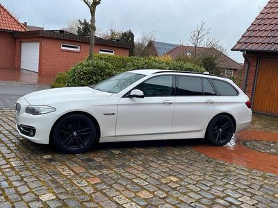 Usata BMW 520 Comfort Edition 184 CV (135 kW) 2014 Bianco Station wagon
