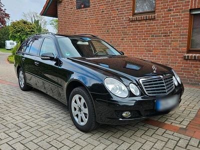 Mercedes E220