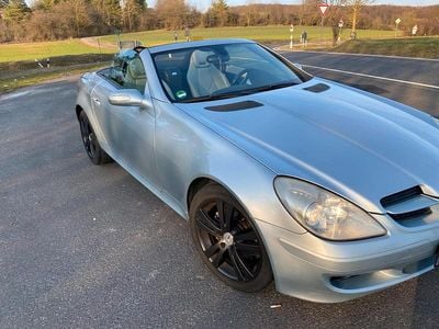 Usata Mercedes SLK200 163 CV (119 kW) 2004 Argento Cabrio