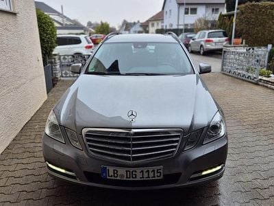 Gebraucht Mercedes E300 204 PS (150 kW) 2010 Silber Kombi