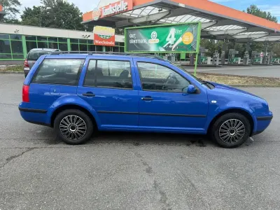 Gebraucht VW Golf IV 116 PS (85 kW) 2001 Blau Kombi