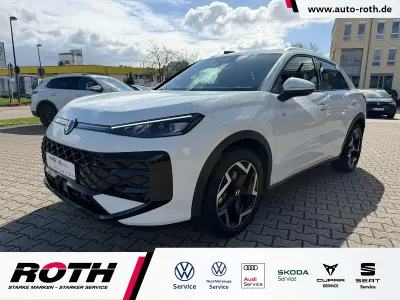 Neu VW T-Roc R-line 150 PS (110 kW) 2026 Pure white SUV