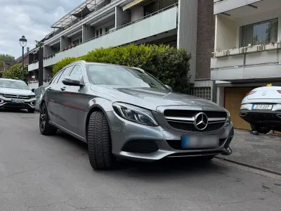 Gebraucht Mercedes 220 170 PS (125 kW) 2016 Silber Kombi