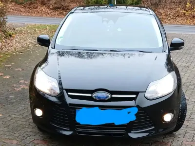 Gebraucht Ford Focus 150 PS (110 kW) 2012 Schwarz Kleinwagen