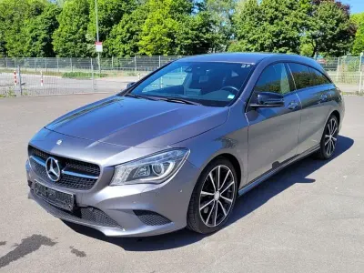 Gebraucht Mercedes CLA250 211 PS (155 kW) 2015 Mountaingrau Limousine