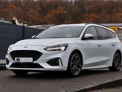 Weiß Gebraucht 2019 Ford Focus ST-Line Kombi | 15.250 € (Fairer Preis)