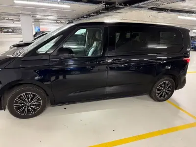 Gebraucht VW Multivan California 150 PS (110 kW) 2023 Schwarz Van / Kleinbus