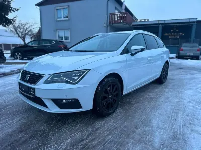 Używany Seat Leon ST Style 131 KM (96 kW) 2019 Biały Kombi