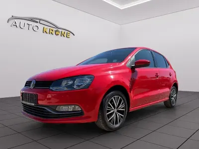 Używany VW Polo Allstar 60 KM (44 kW) 2017 Czerwony Sedan/Limuzyna