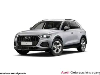 Usado Audi Q3 Advanced 150 HP (110 kW) 2025 Prateado SUV