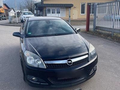 Schwarz Gebraucht 2009 Opel Astra GTC Edition Coupé | 2.100 € (Guter Preis)