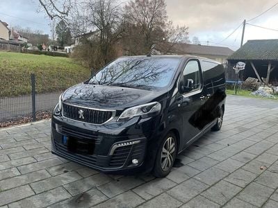 Peugeot Traveller