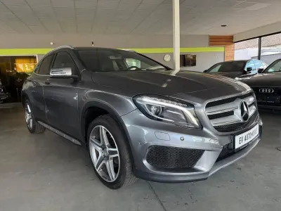 Gebraucht Mercedes GLA250 StreetStyle 211 PS (155 kW) 2015 Grau SUV