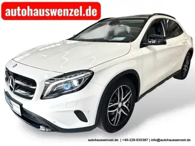 Gebraucht Mercedes GLA180 122 PS (89 kW) 2016 Weiß SUV