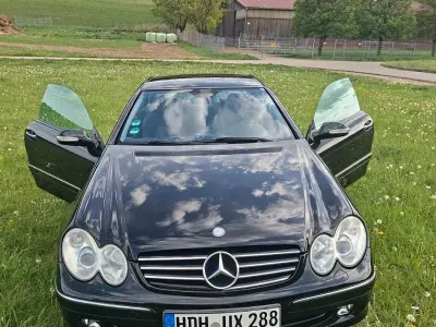 Gebraucht Mercedes CLK200 163 PS (119 kW) 2005 Schwarz Coupé