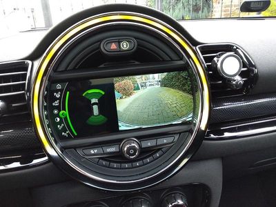 Schwarz Gebraucht 2018 Mini Clubman Kombi | 27.500 €