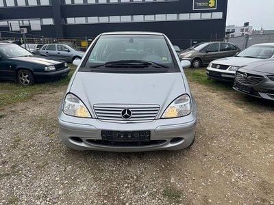 Second-hand Mercedes A160 Avantgarde 102 CP (75 kW) 1999 Gri Monovolum