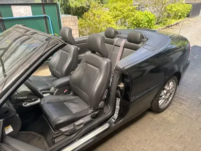 Usata Volvo C70 Comfort 163 CV (119 kW) 2002 Nero Cabrio