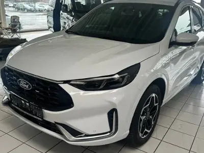 Nowe Ford Kuga ST-Line X 243 KM (178 kW) 2026 Biały SUV