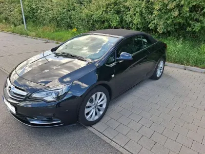 Gebraucht Opel Cascada Innovation 170 PS (125 kW) 2014 Schwarz Cabrio