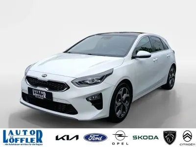 Gebraucht Kia Ceed Platinum 140 PS (102 kW) 2020 Deluxeweiss (weiß) (metallic) Kleinwagen