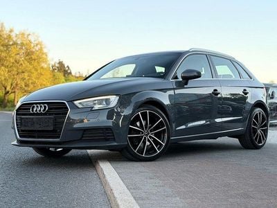 Second-hand Audi A3 Sport 150 CP (110 kW) 2017 Gri Berlinǎ