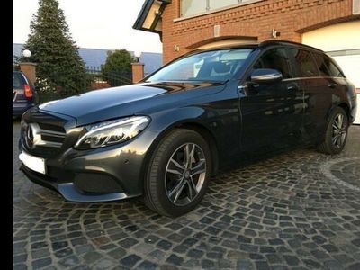 gebraucht Mercedes C220 d T-Modell 7G-Automat DISTR Standheiz Spur