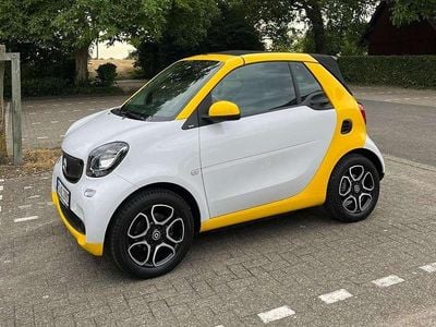 Gebraucht Smart ForTwo Cabrio Passion 71 PS (52 kW) 2019 Weiß Cabrio