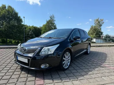 Gebraucht Toyota Avensis Executive 150 PS (110 kW) 2011 Schwarz Limousine