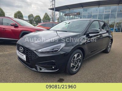 Neu Hyundai i30 GO! 116 PS (85 kW) 2026 Abyss black Limousine