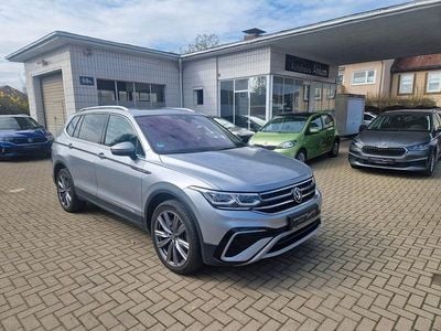 Gebraucht VW Tiguan Allspace Elegance 245 PS (180 kW) 2022 Silber SUV