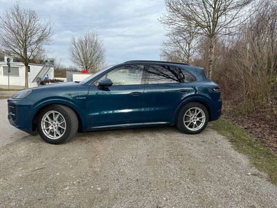 gebraucht Porsche Cayenne CayenneE-Hybrid neues Model Hinterradlenkung uvm.