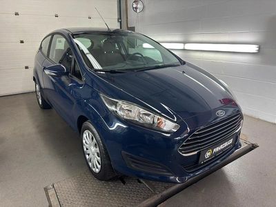 Gebraucht Ford Fiesta Trend 60 PS (44 kW) 2014 Blau Kleinwagen