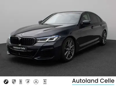 Gebraucht BMW 550 530 PS (389 kW) 2023 M carbonschwarz metallic416 Limousine