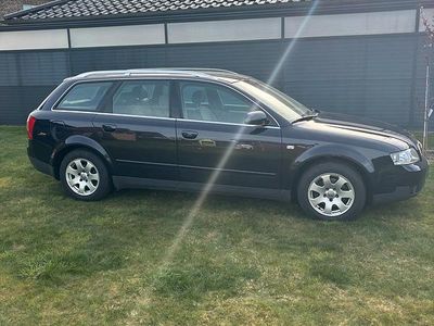 Gebraucht Audi A4 131 PS (96 kW) 2002 Blau Kombi