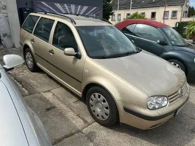 Gebraucht VW Golf IV Ocean 101 PS (74 kW) 2003 Stormbeige metallic Kombi