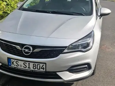 Używany Opel Astra Sport 122 KM (89 kW) 2020 Srebrny Kombi